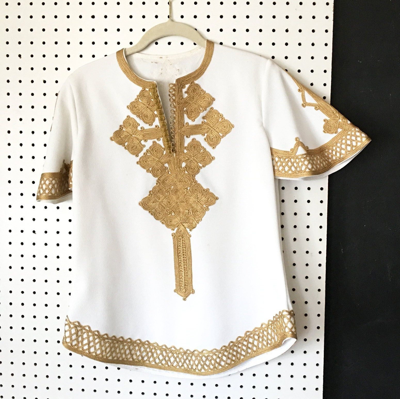 https://i.etsystatic.com/18371887/r/il/5bcbd4/1841404837/il_fullxfull.1841404837_dtgt.jpg