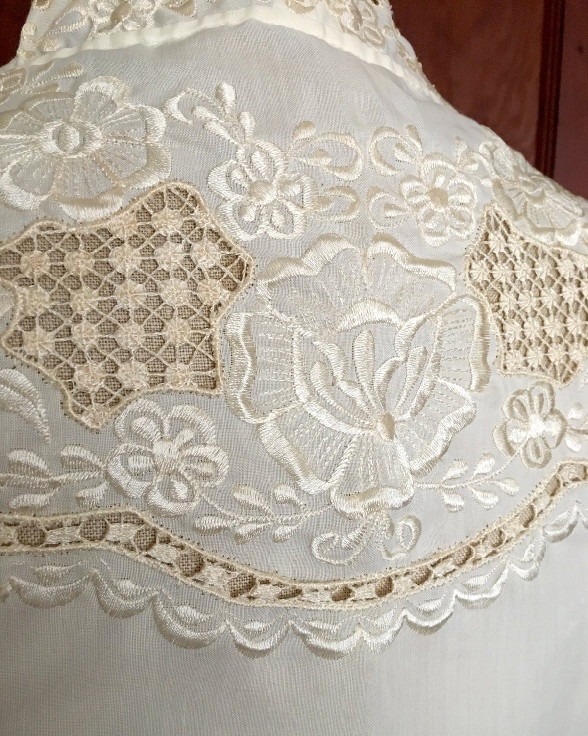 https://i.etsystatic.com/18371887/r/il/e1d42e/1640640760/il_fullxfull.1640640760_h79l.jpg