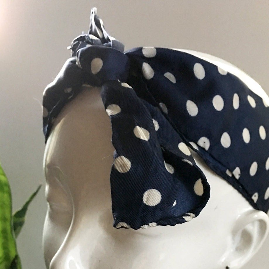 https://i.etsystatic.com/18371887/r/il/1884d2/1646784371/il_fullxfull.1646784371_33s2.jpg