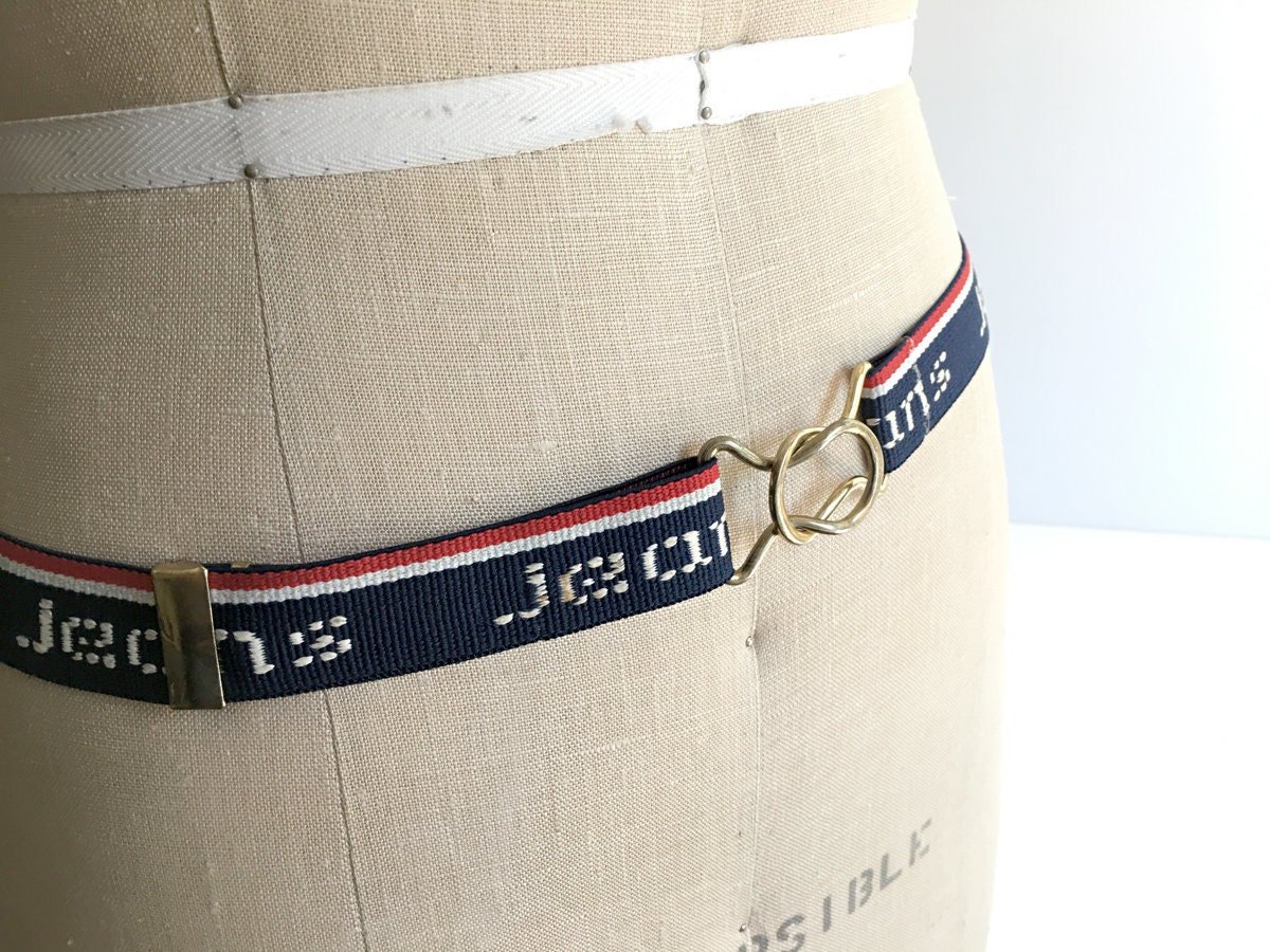 https://i.etsystatic.com/18371887/r/il/3128ab/1659671745/il_fullxfull.1659671745_4cug.jpg