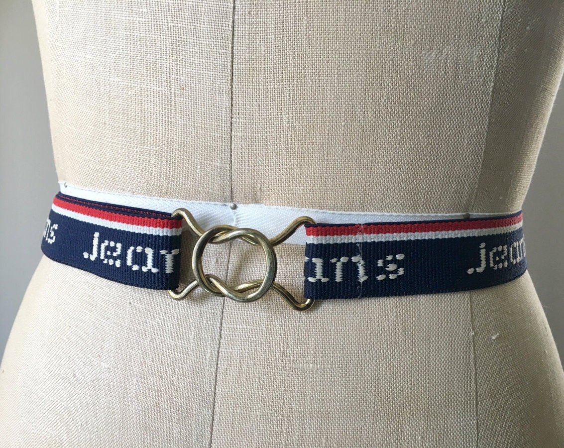 https://i.etsystatic.com/18371887/r/il/405a43/1659800943/il_fullxfull.1659800943_2yrv.jpg