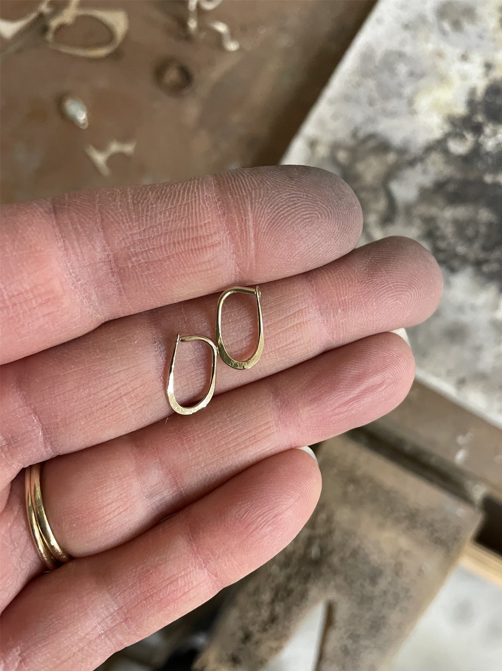 tiny-oval-hoops-studio.jpg