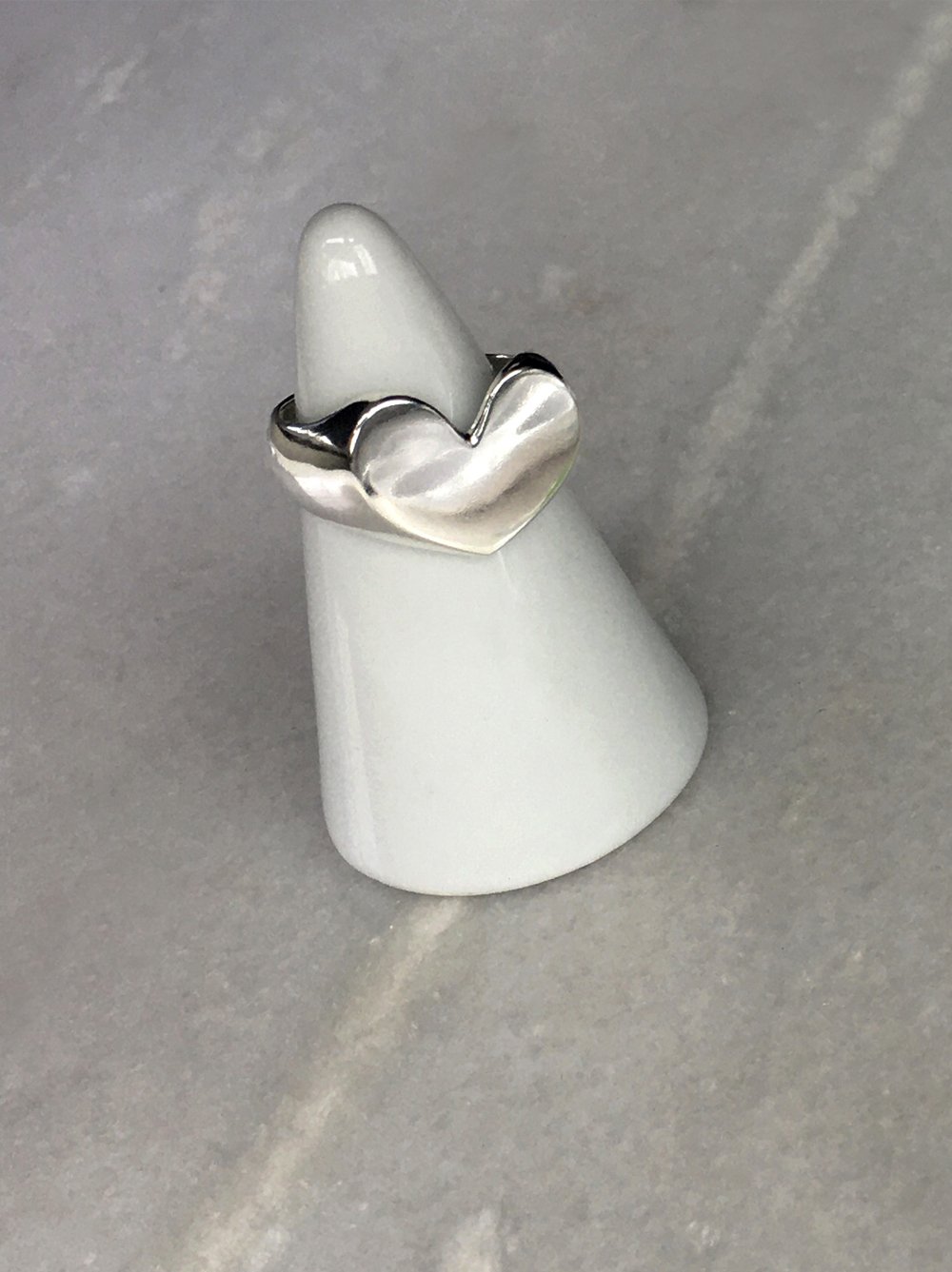 silver-heart-ring.jpg