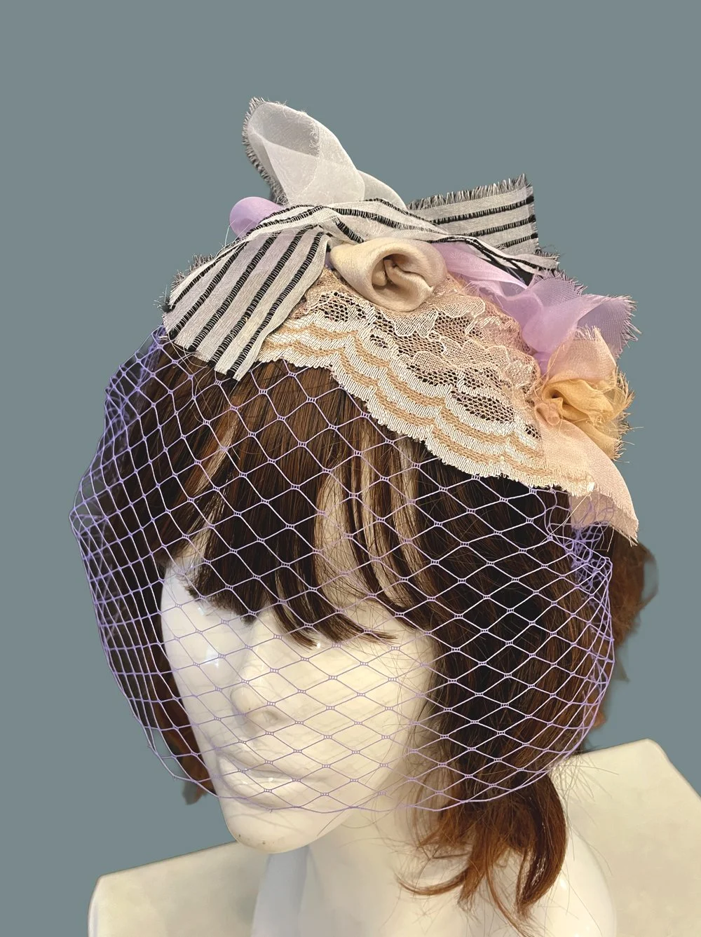 one-of-a-kind-birdcage-veil.jpg