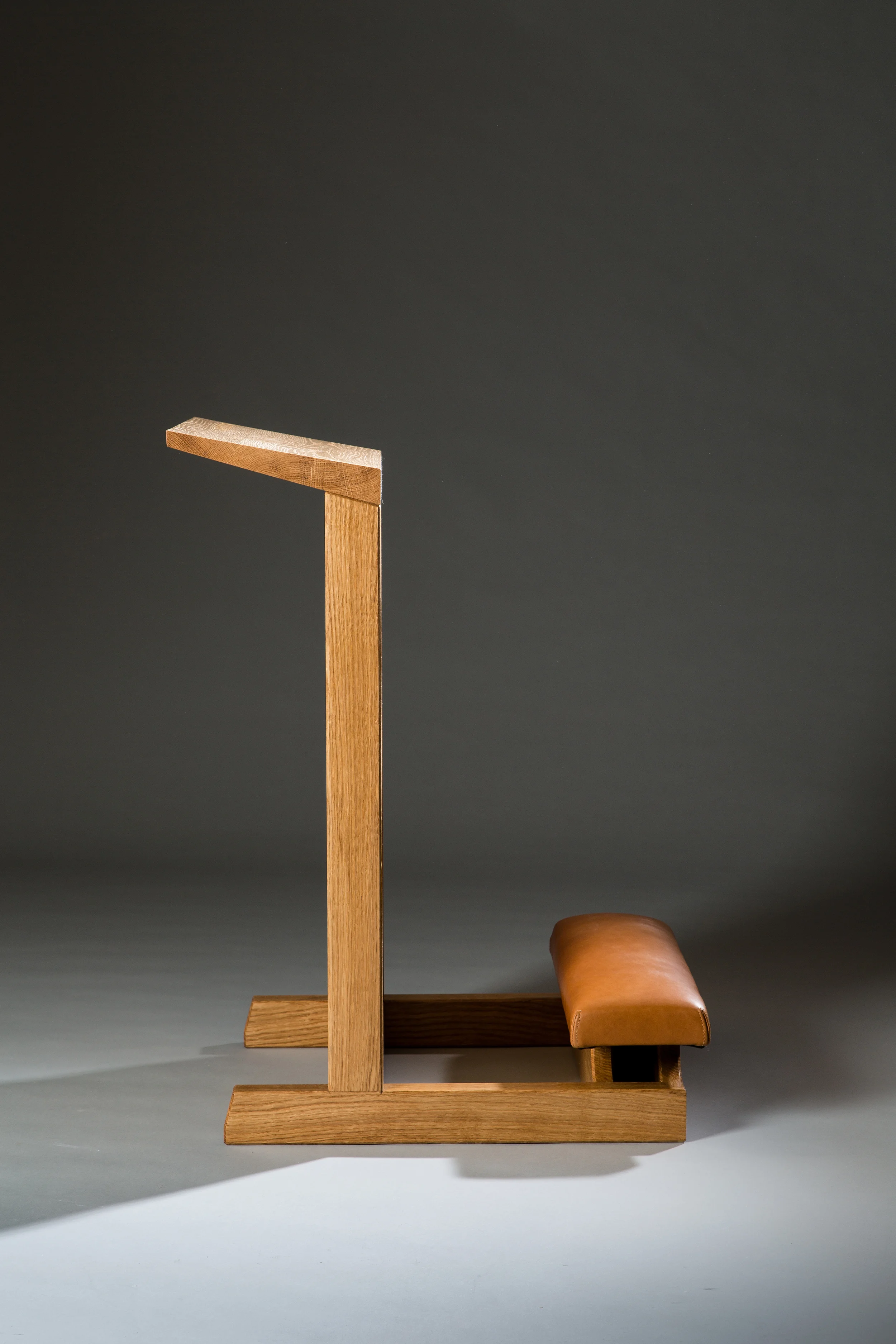 James O'Halloran - LBS - Kneeling Stool 06.jpg