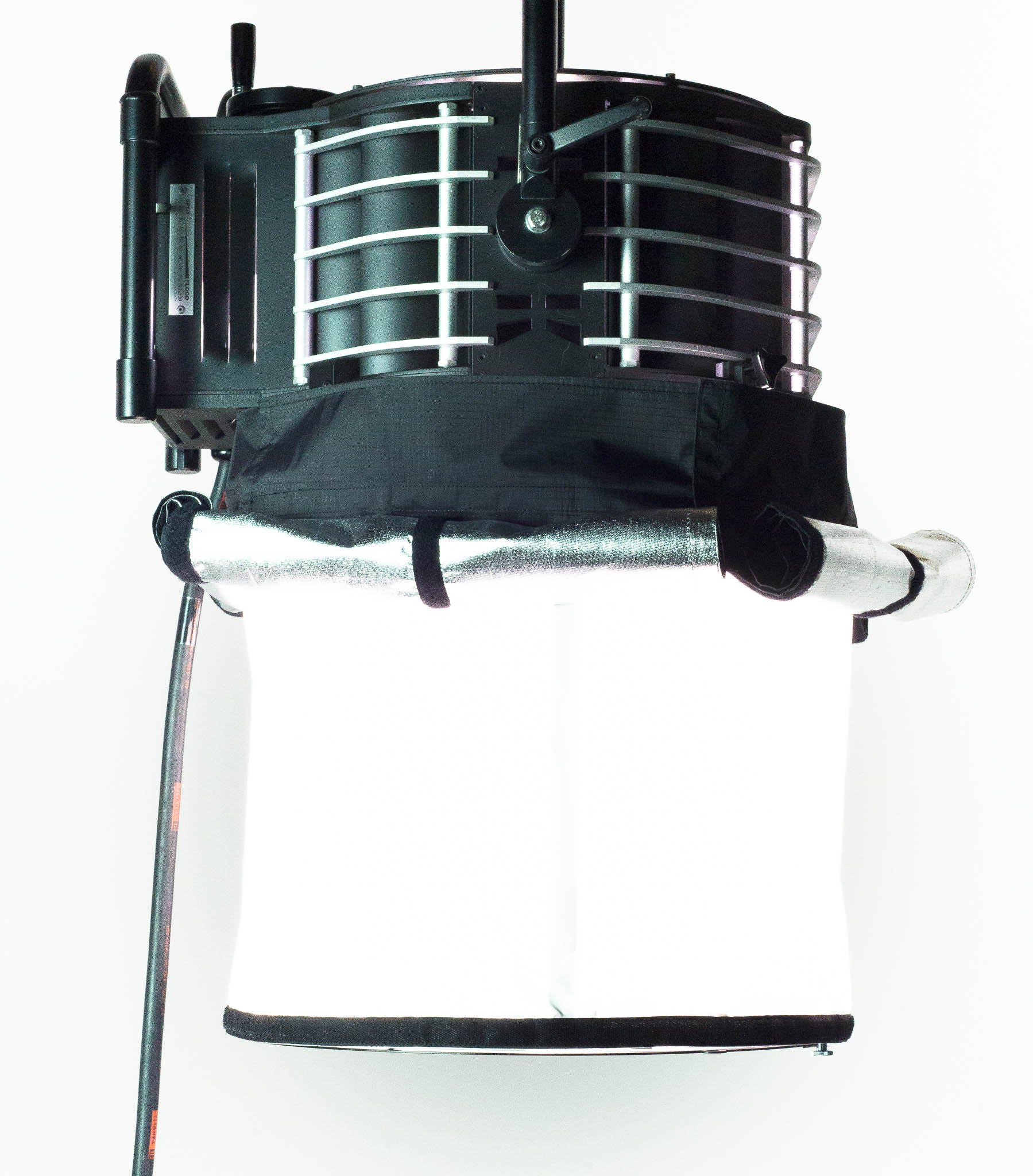 All of our K5600 fixtures can mounted vertically pointing up or down 