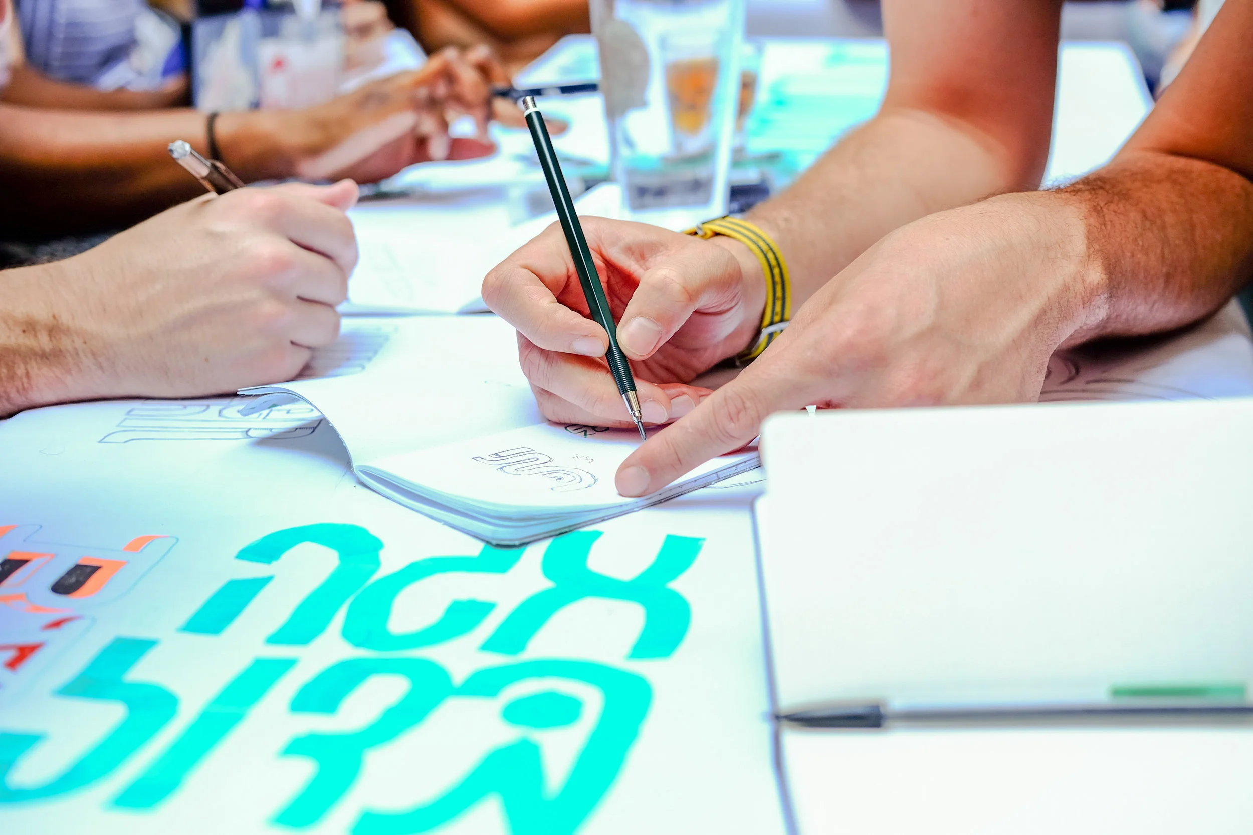 Photo by Jasper Juaniza ( @raisedbywaves ) at the NYC meetup