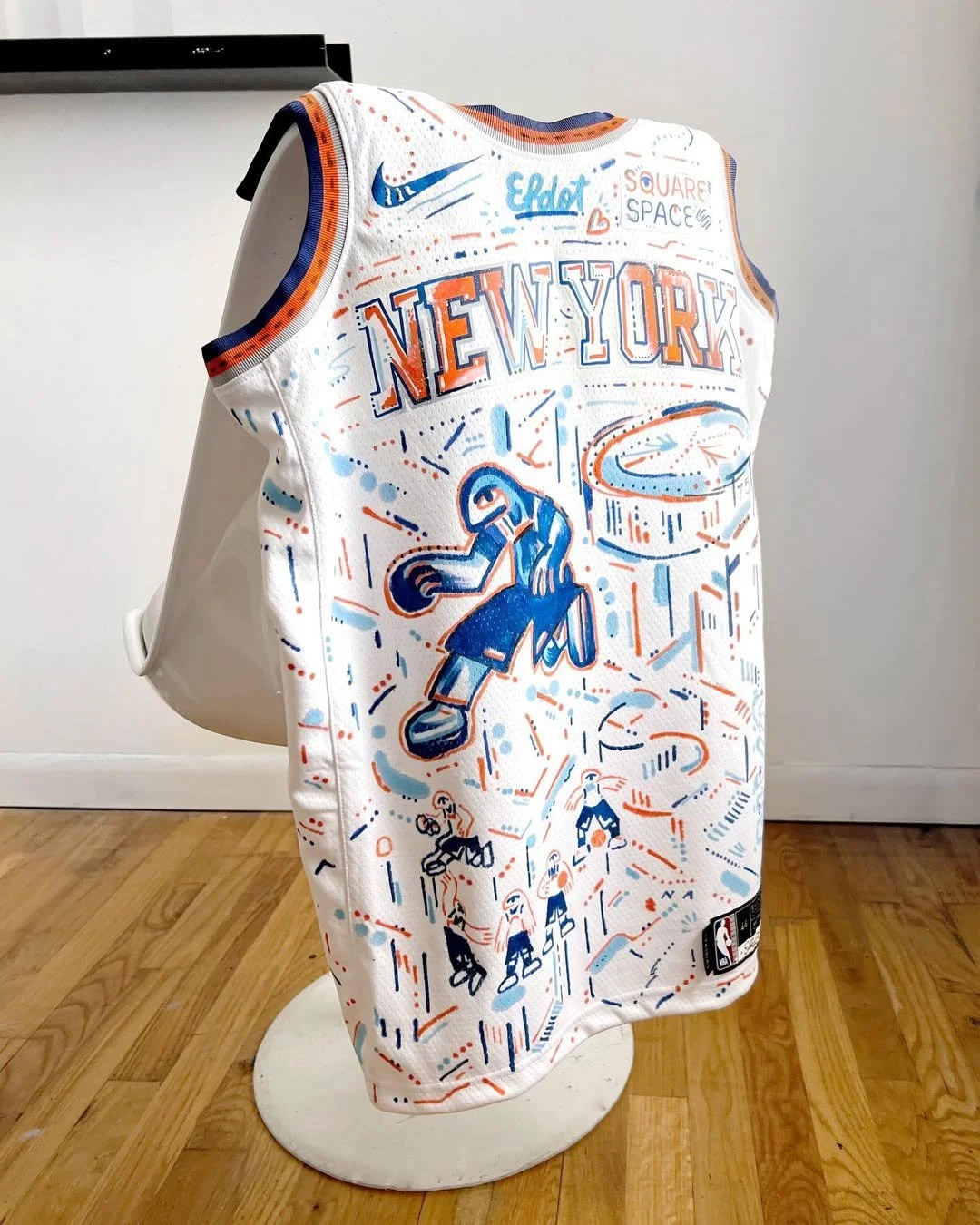 efdot-knicks-jersey-1.jpg