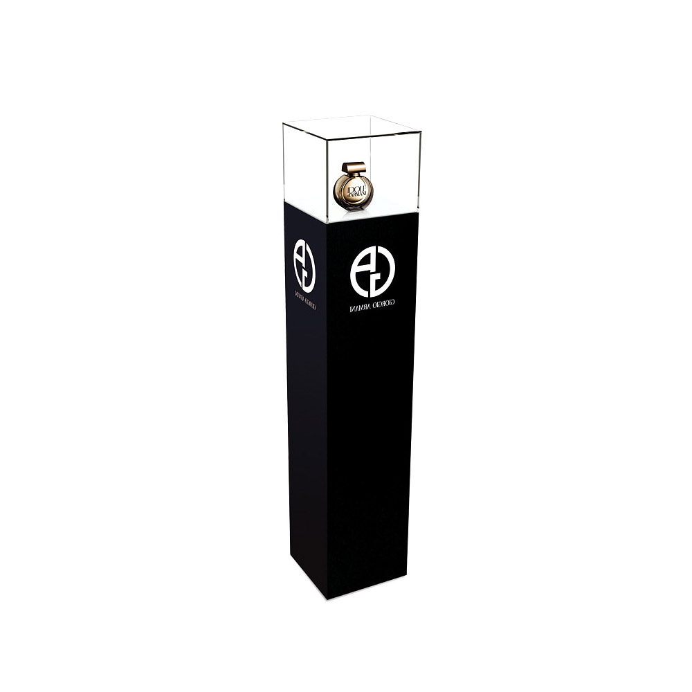 display-pedestal-stocker-exhibit-accenta-pedestal-01-armani.jpg