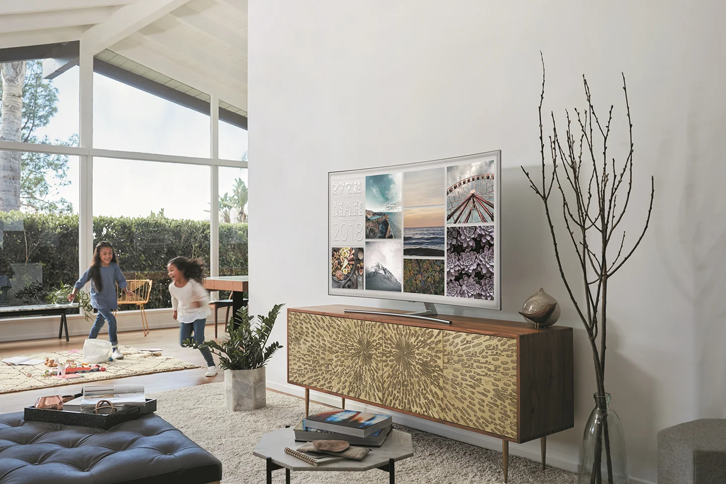 QLED_TV_Ambient_Mode_3.jpg