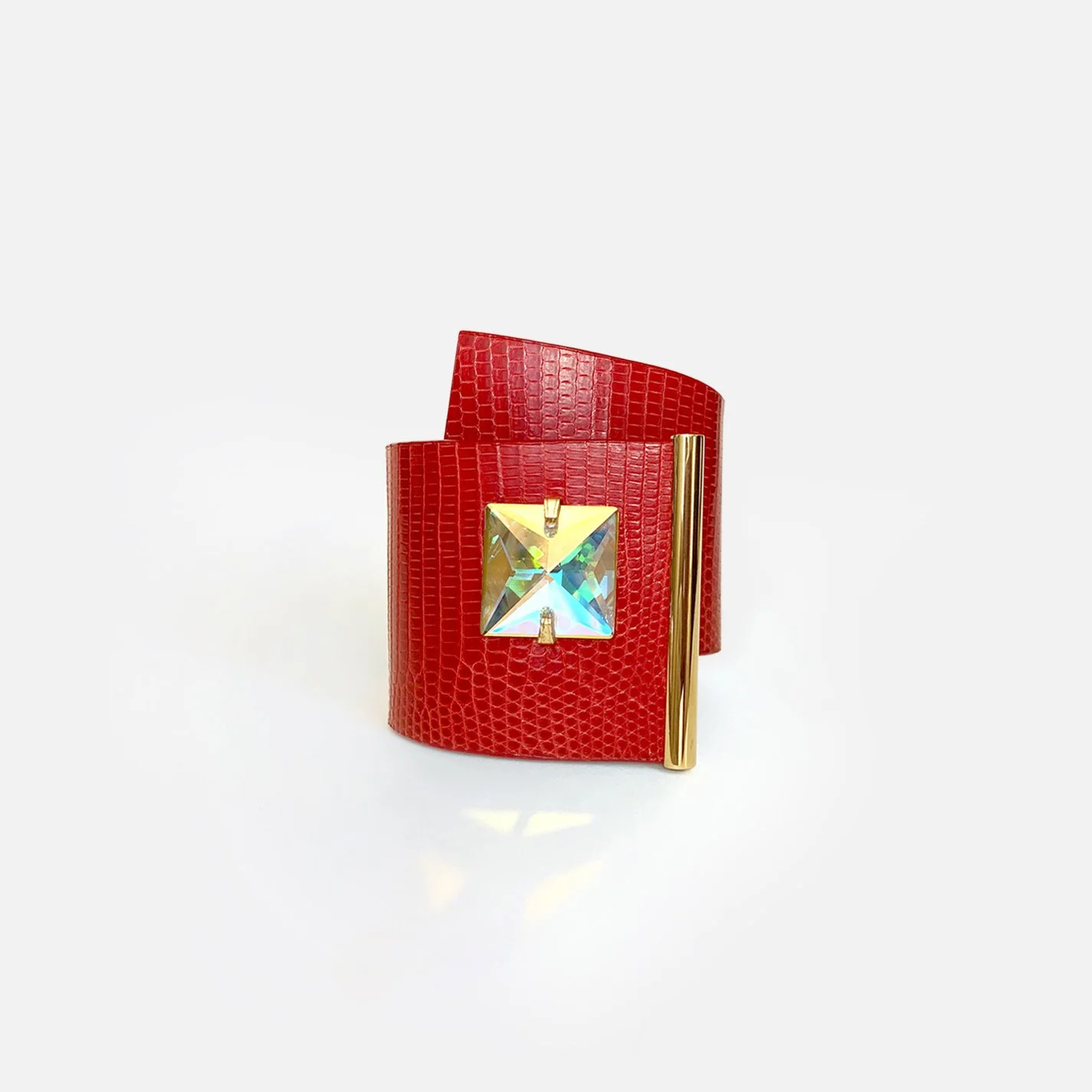 VERSA CUFF  BRACELET - PAPRIKA RED IN LIZARD LEATHER