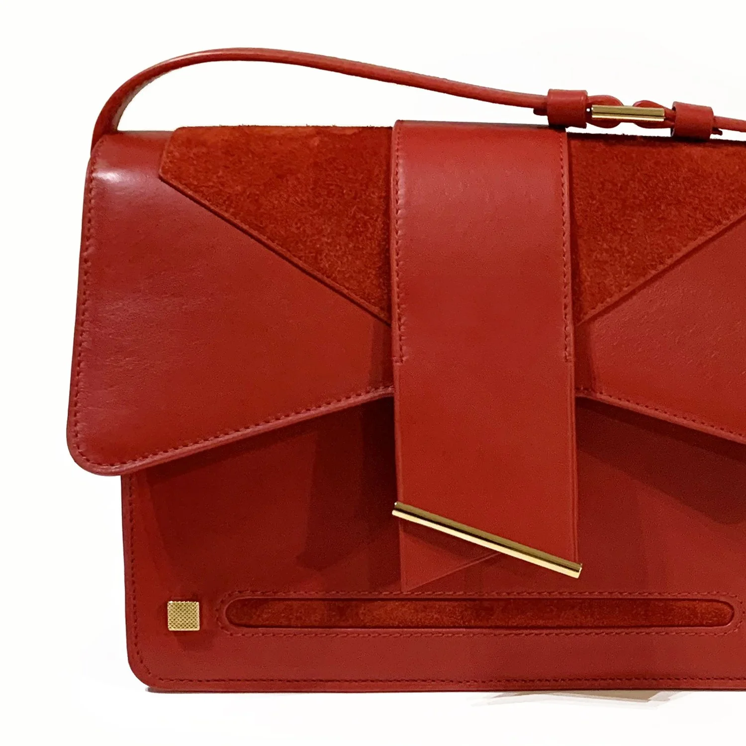 katherine_riardant-JOIA BAG-red-front-detail-large.jpg