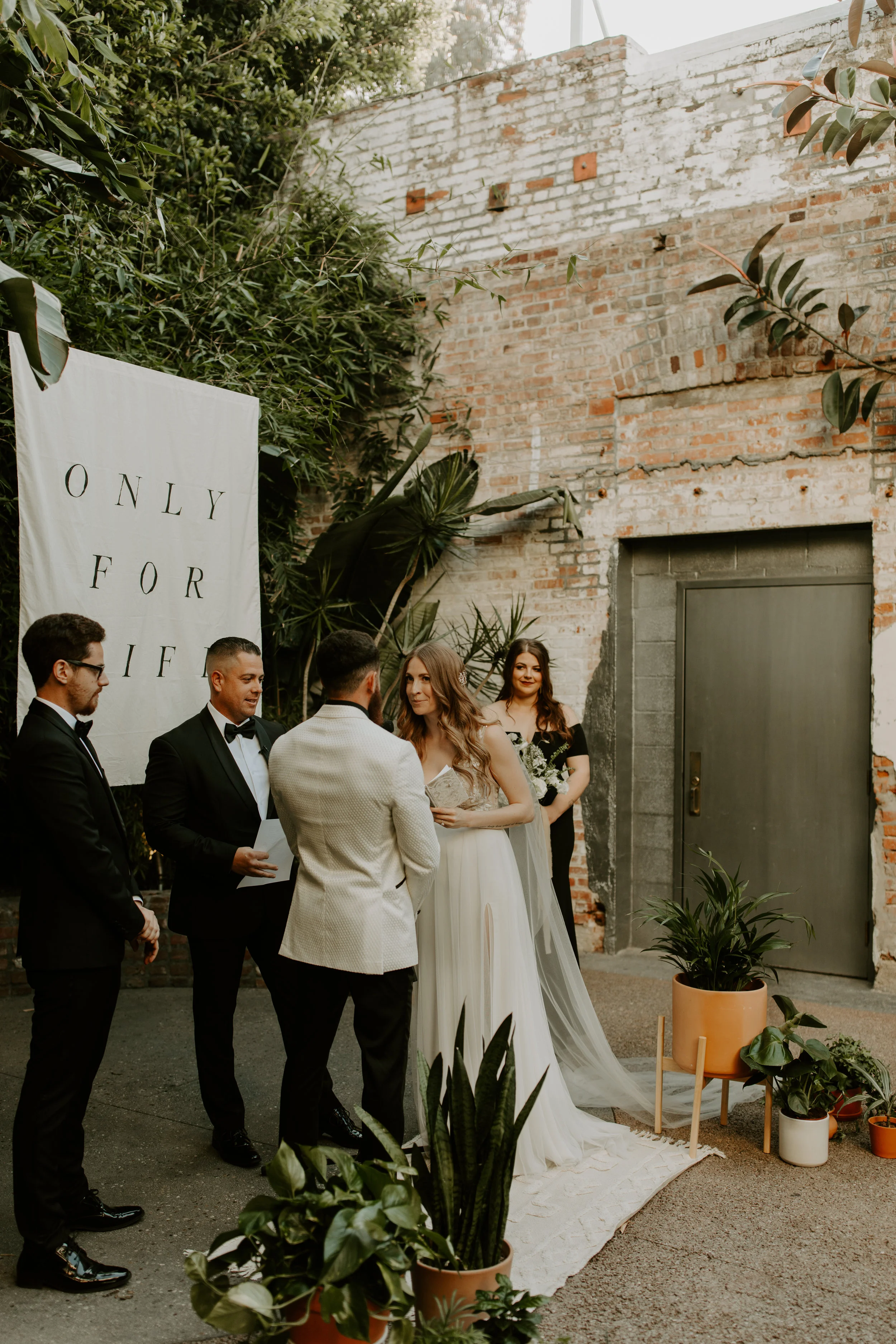 Downtown-LA-Wedding-MeganandRonny-379.jpg