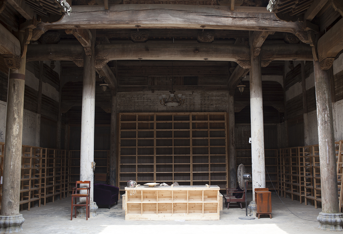   Renovation is underway at one of Bishan’s other historic ancestral halls, Qitai Hall, seen here. After some convincing by Ou Ning, co-founder of the Bishan Project, the owner of popular Nanjing-based bookstore Librairie Avant-Garde decided to open 
