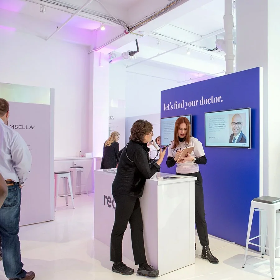 rs_homb_nyc_interior_provider-kiosk_900x900_01.webp