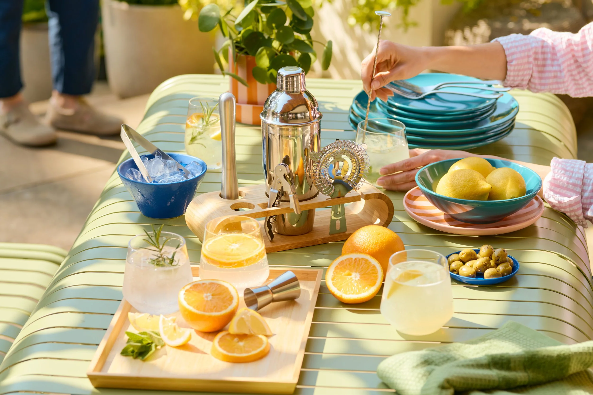 AB_RA_Edi_SS25_Summer_Hosting_Bar_Set_376.jpg