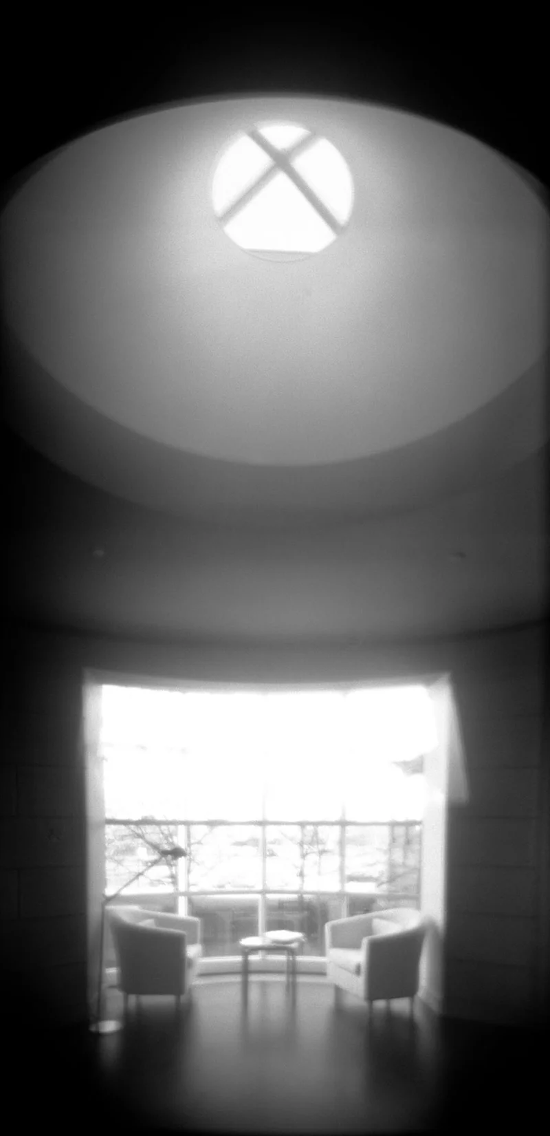 03chairs.jpg