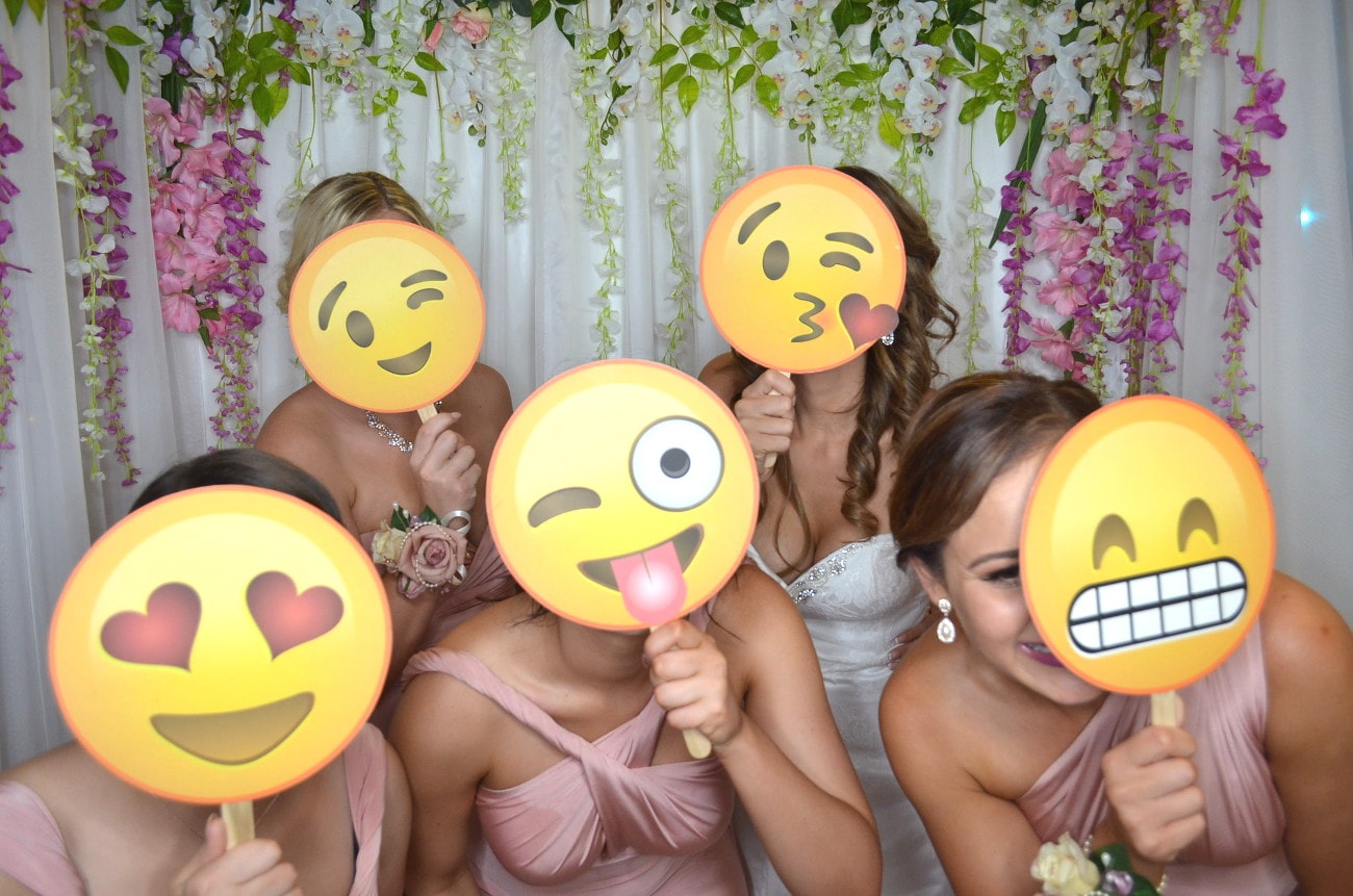 EMOJIS-min.jpg