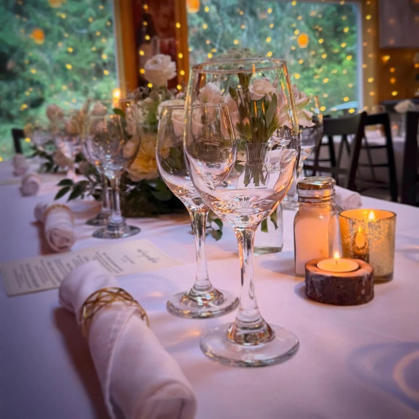 Curious about hosting a private dining event at AZA? Give us a call, or fill out the form on our website, to chat! The first few months of every year are our slowest, so our schedule is super flexible (except Valentine&rsquo;s weekend, IYKYK)

Privat