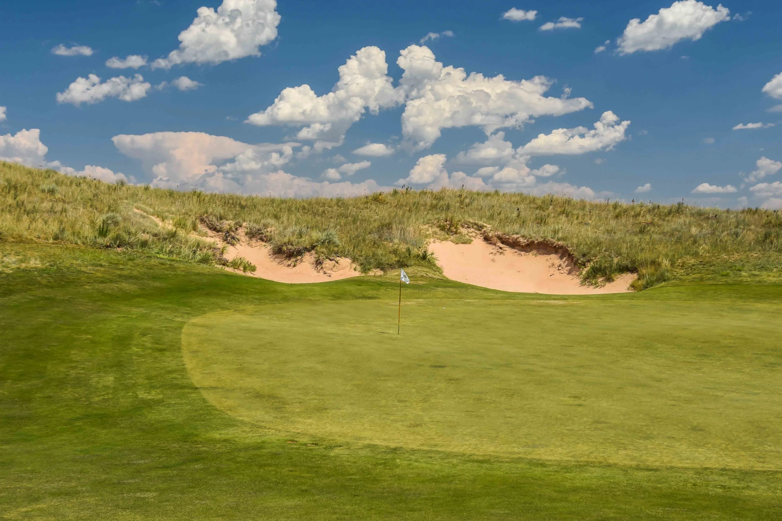 Ballyneal1-84.jpg
