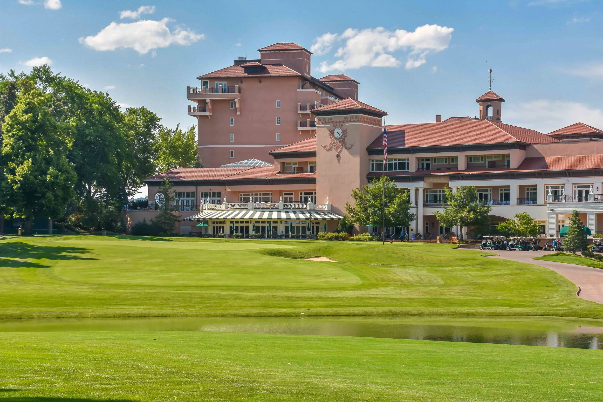The Broadmoor1-86.jpg