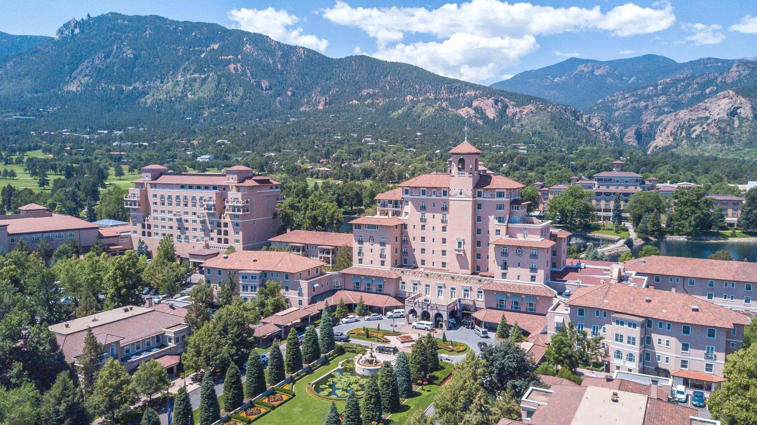 The Broadmoor1.jpg