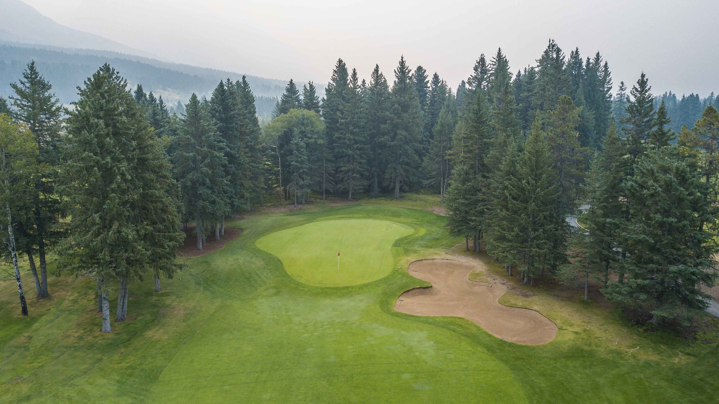 Canmor Golf & Curling1-4.jpg
