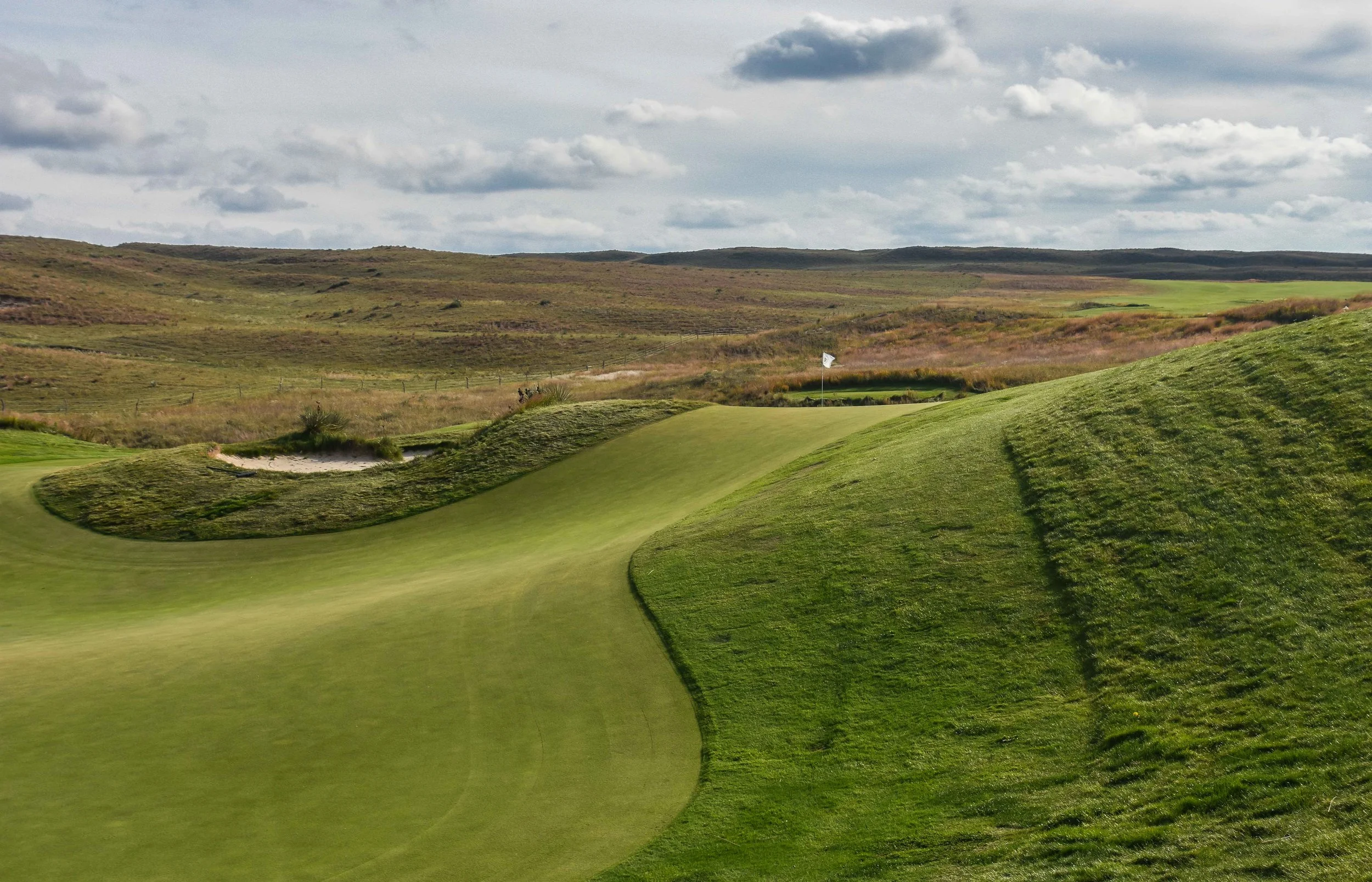 Dismal River - White1-100.jpg