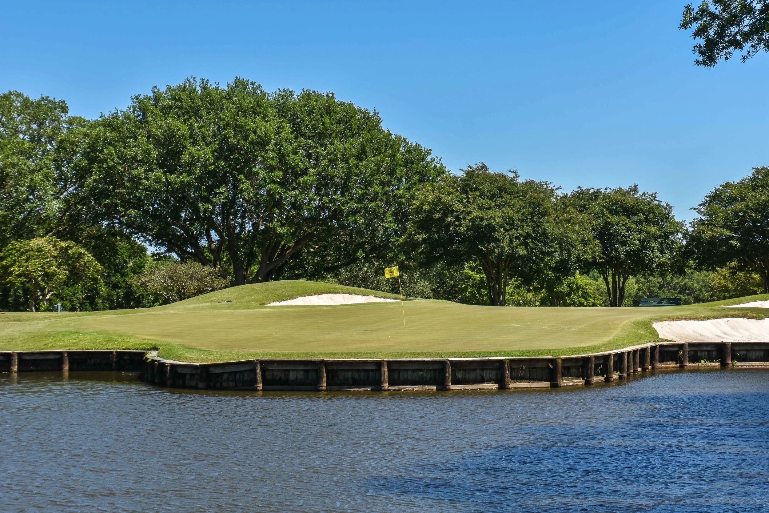Oakbourne Country Club1-2.jpg