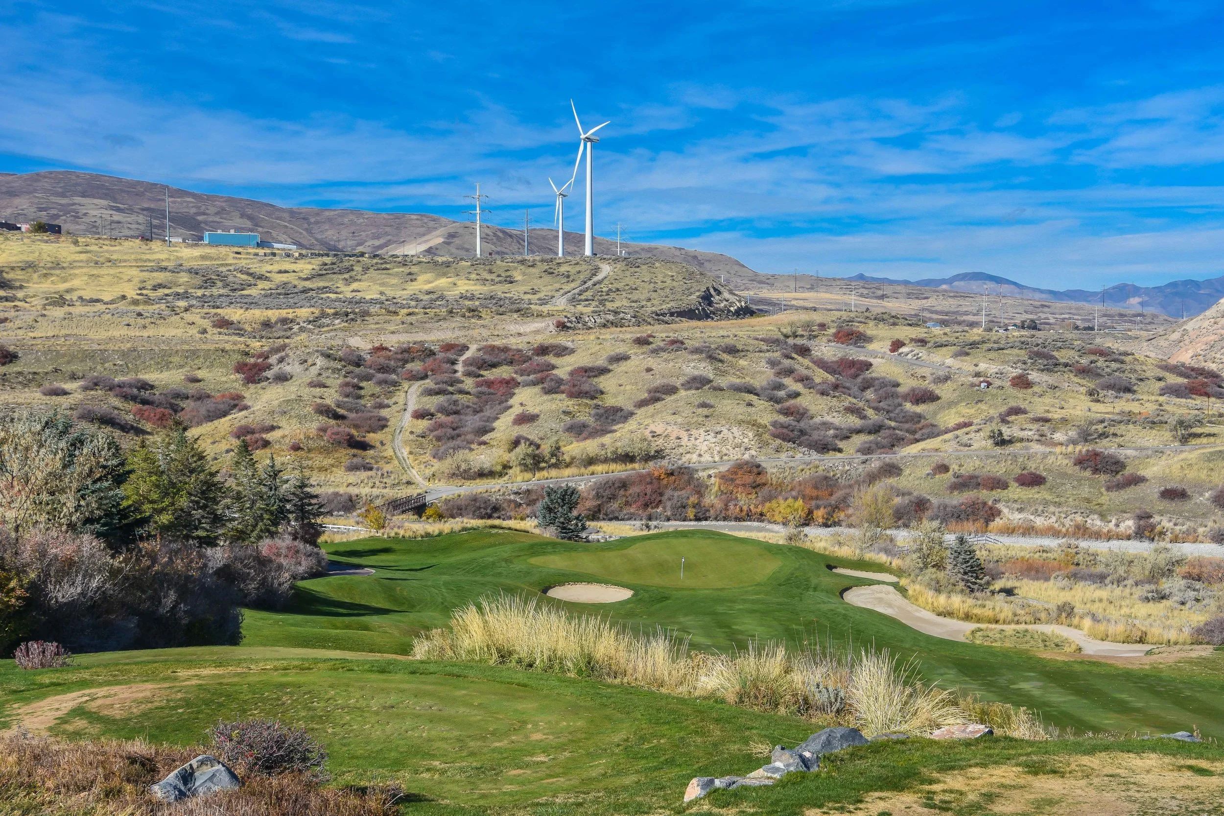The par 3’s at Thanksgiving Point are particularly scenic.