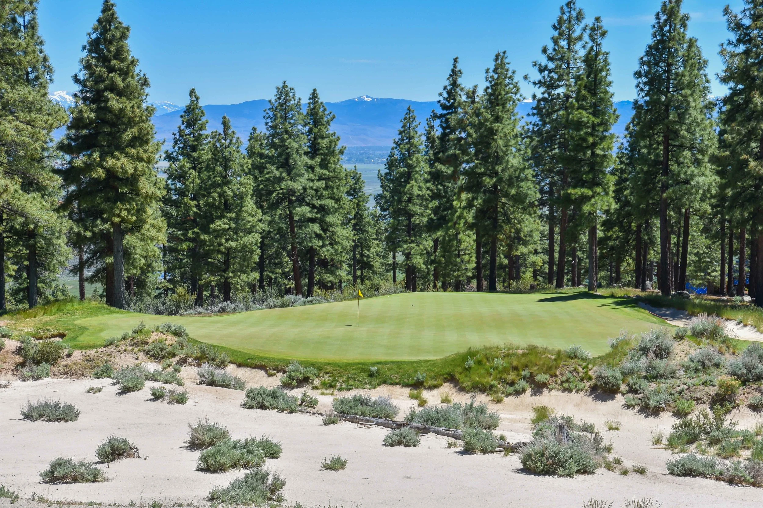 The short 17th emits a strong Pine Valley vibe.