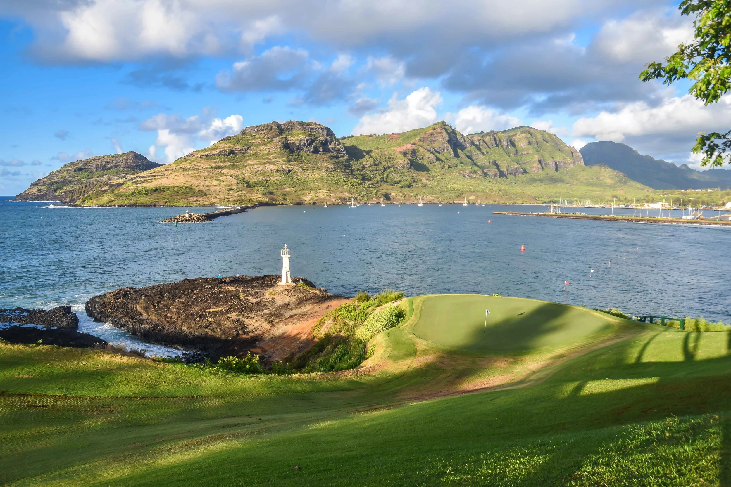 The 16th hole is a potentially drivable par 4.