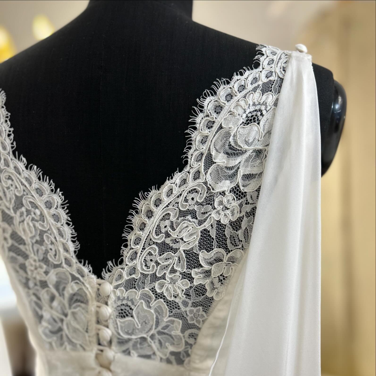 Love the detail on the back of my Violetta in Velvet bridal gown. A beautiful lace detail with soft velvet and a silk chiffon drape. 
Vintage inspired perfection! 

#bridaldesigner | #weddingdress | #uniqueweddingdress | #madetomeasure | #weddingdres