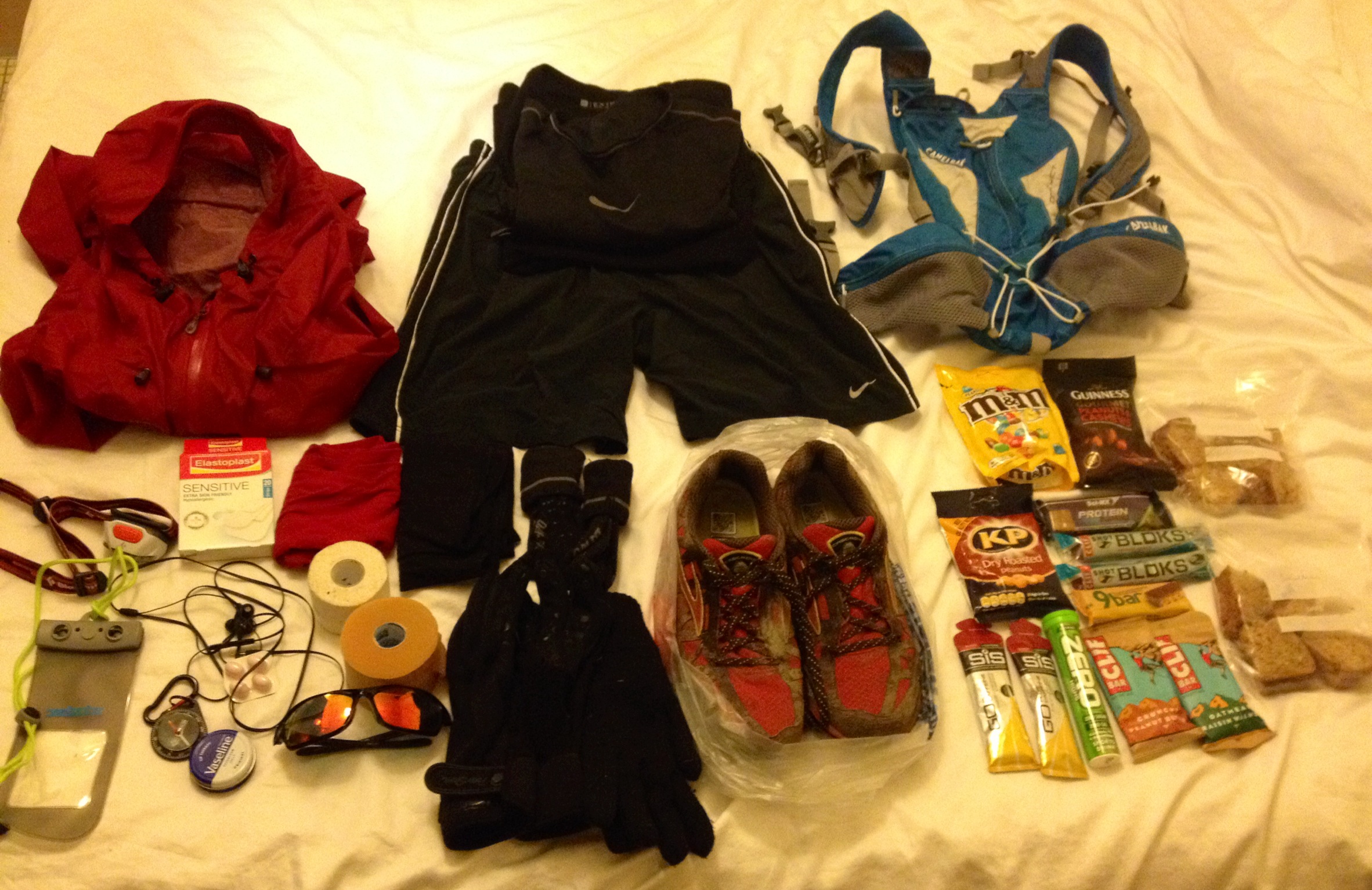 Laying out the kit on your bed and posting a photo of it to social media sites is a legal requirement for all ultra runners