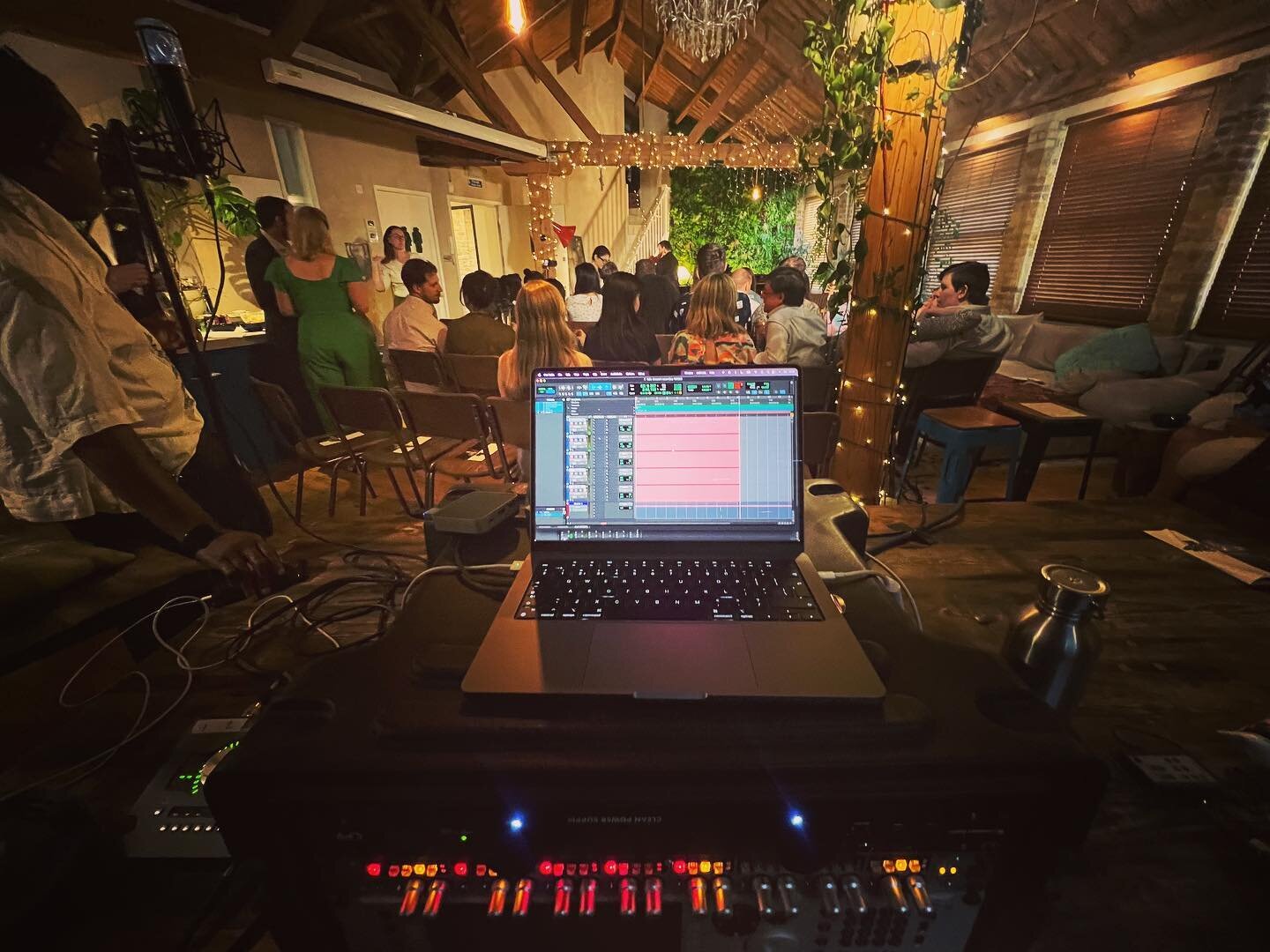 A rare live recording gig last night, recording sound for a concert recording of a new musical by the phenomenally talented @sampianistimproviser at the brilliant @shoreditchtreehouse 

I find it really inspiring and interesting to work on the other 