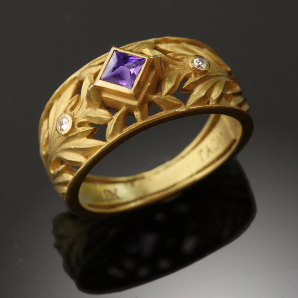 Acanthus Ring, 10mm wide