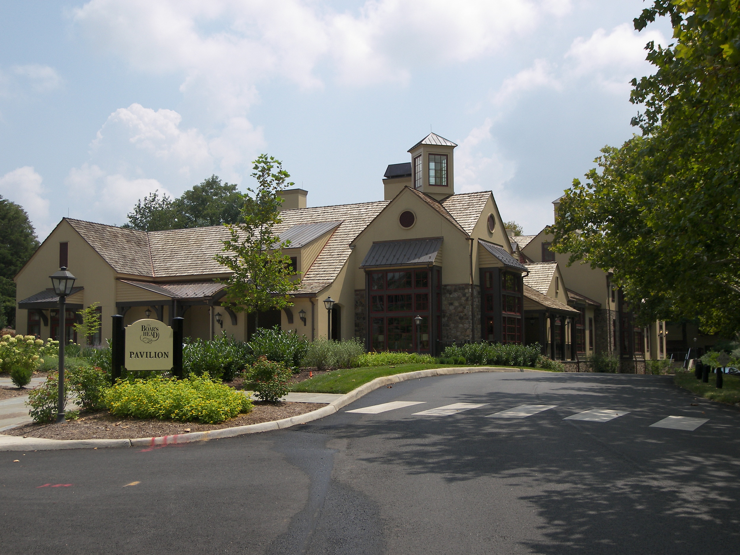 Boar's Head Inn Exterior