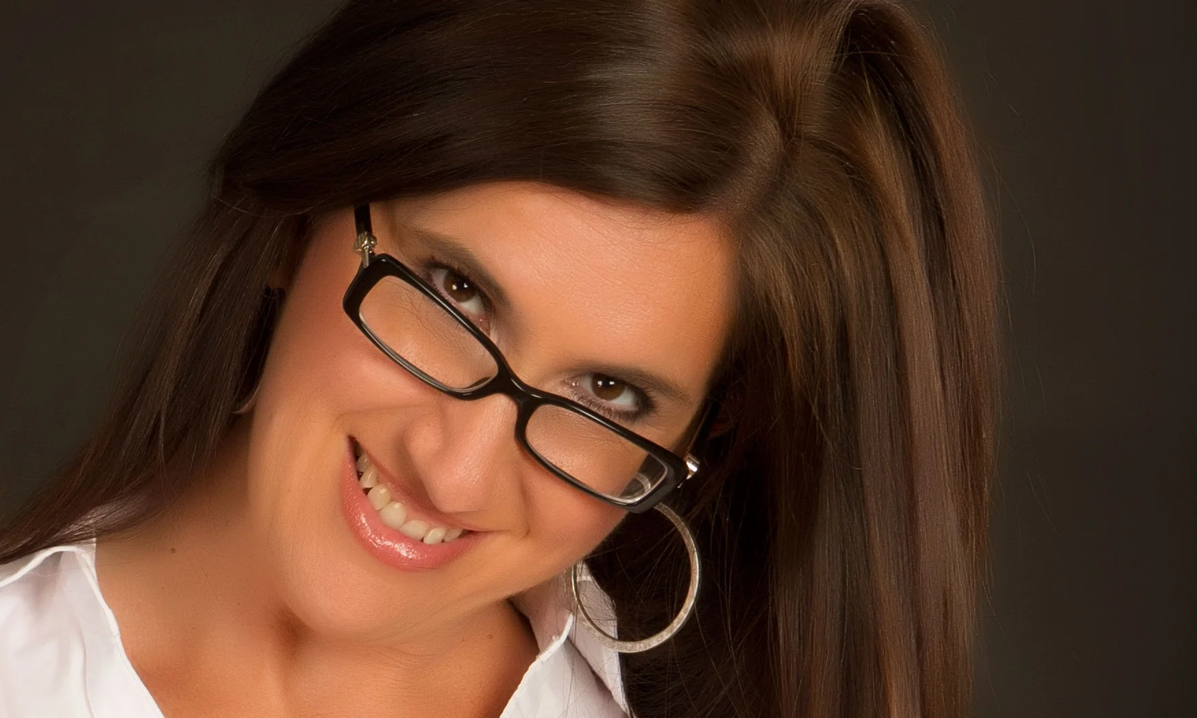 web_marnie_headshot_8015.jpg