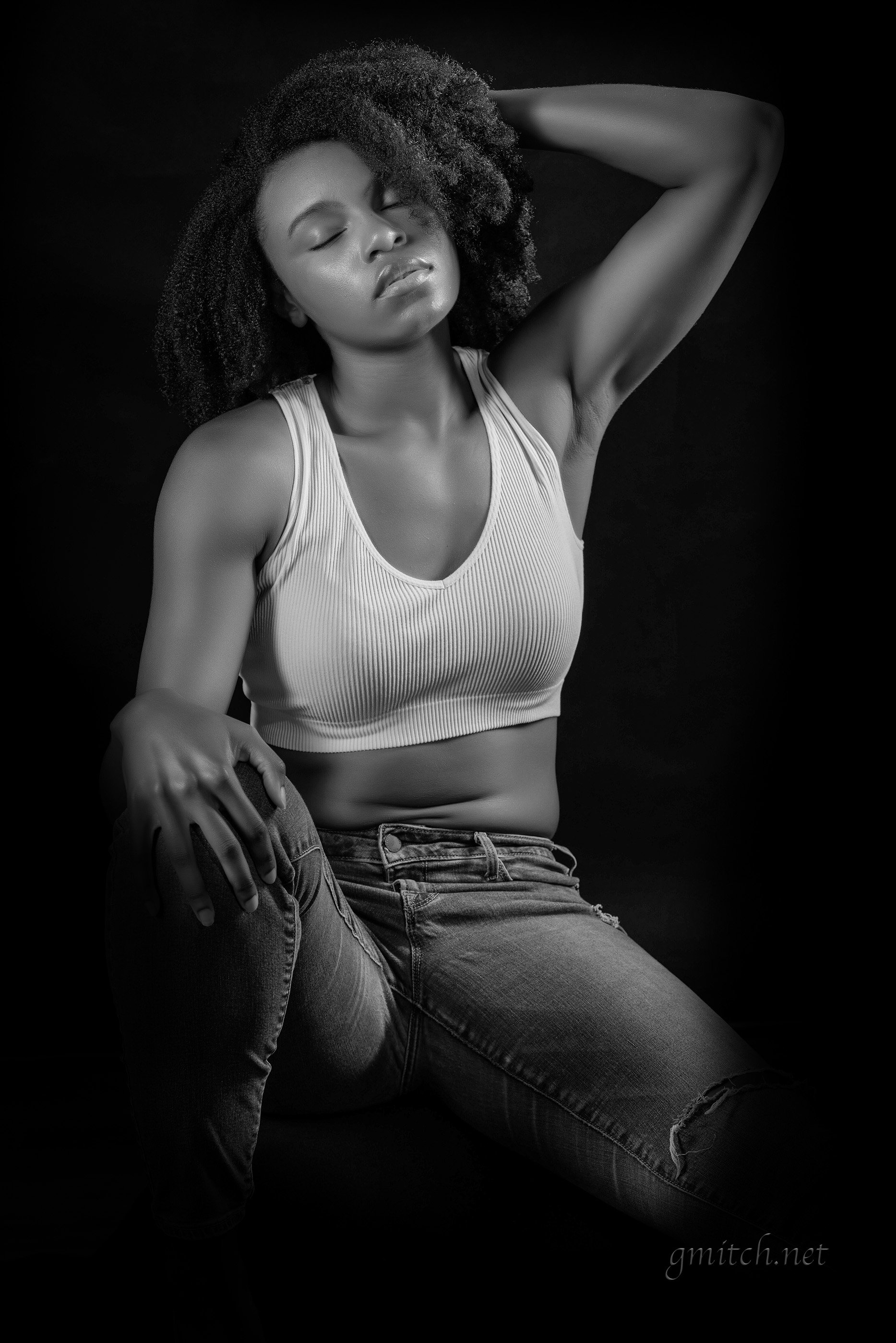 web_dj_bw_2715.jpg