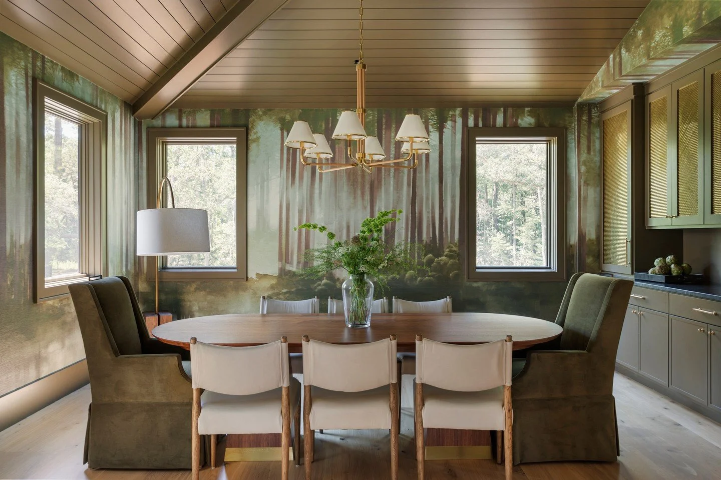 Blurring the line between indoors and out, this dining room is an extension of the landscape beyond&mdash;creating a space that feels both grounded and serene.

photos: @margaret.wright

&bull;
&bull;
&bull;
&bull;
&bull;
&bull;
&bull;
#interiordesig