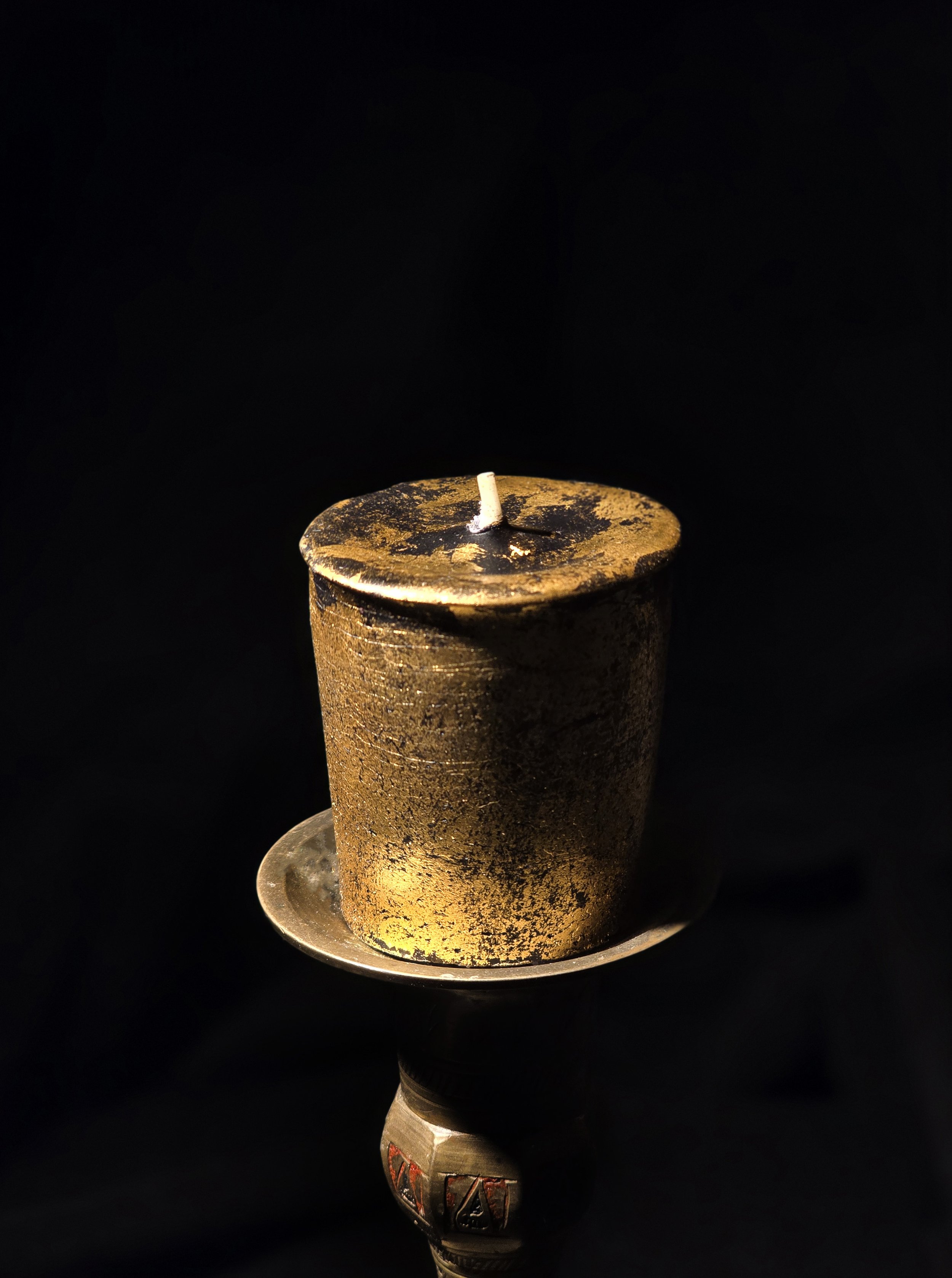 Lux Aurea 24K Gold & Black Wax Votive - Free with Any Lux Preorder (Ships June)