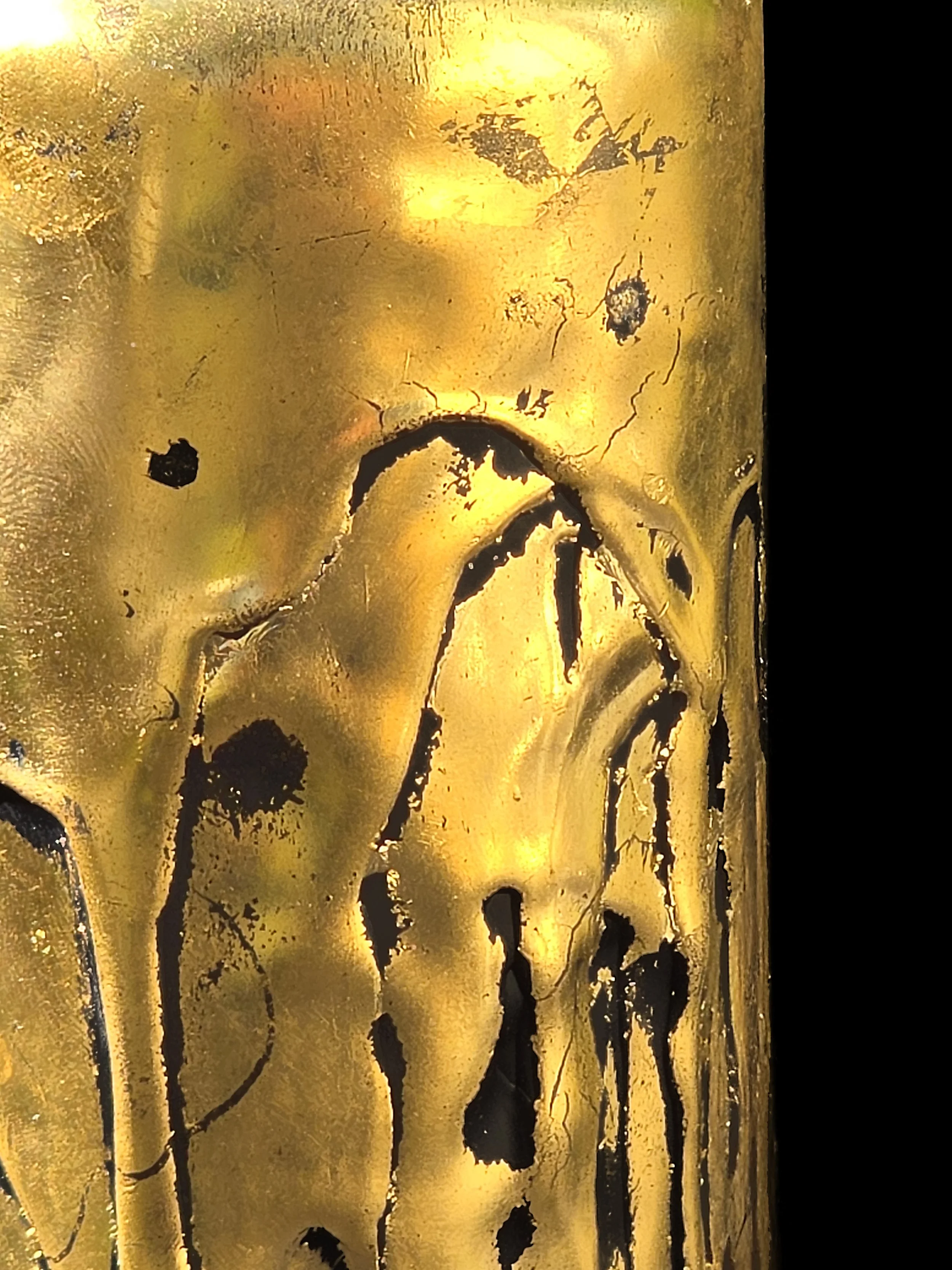 24k Gold and Black CU.jpg