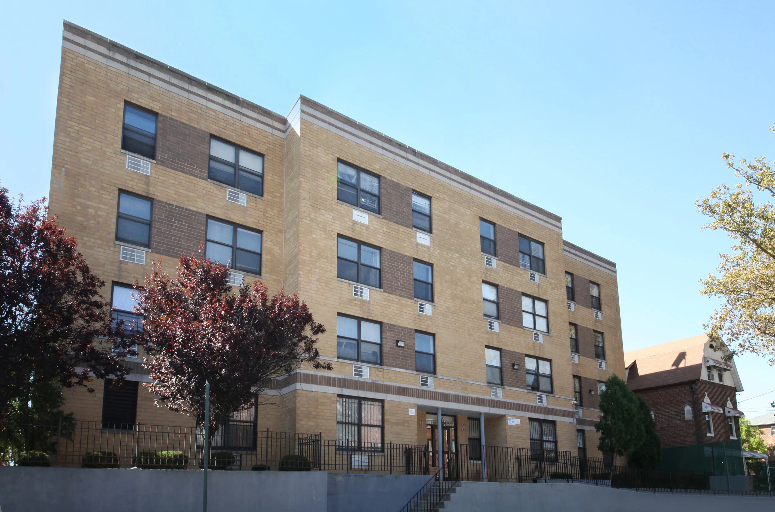 740 Cranford Averet.jpg