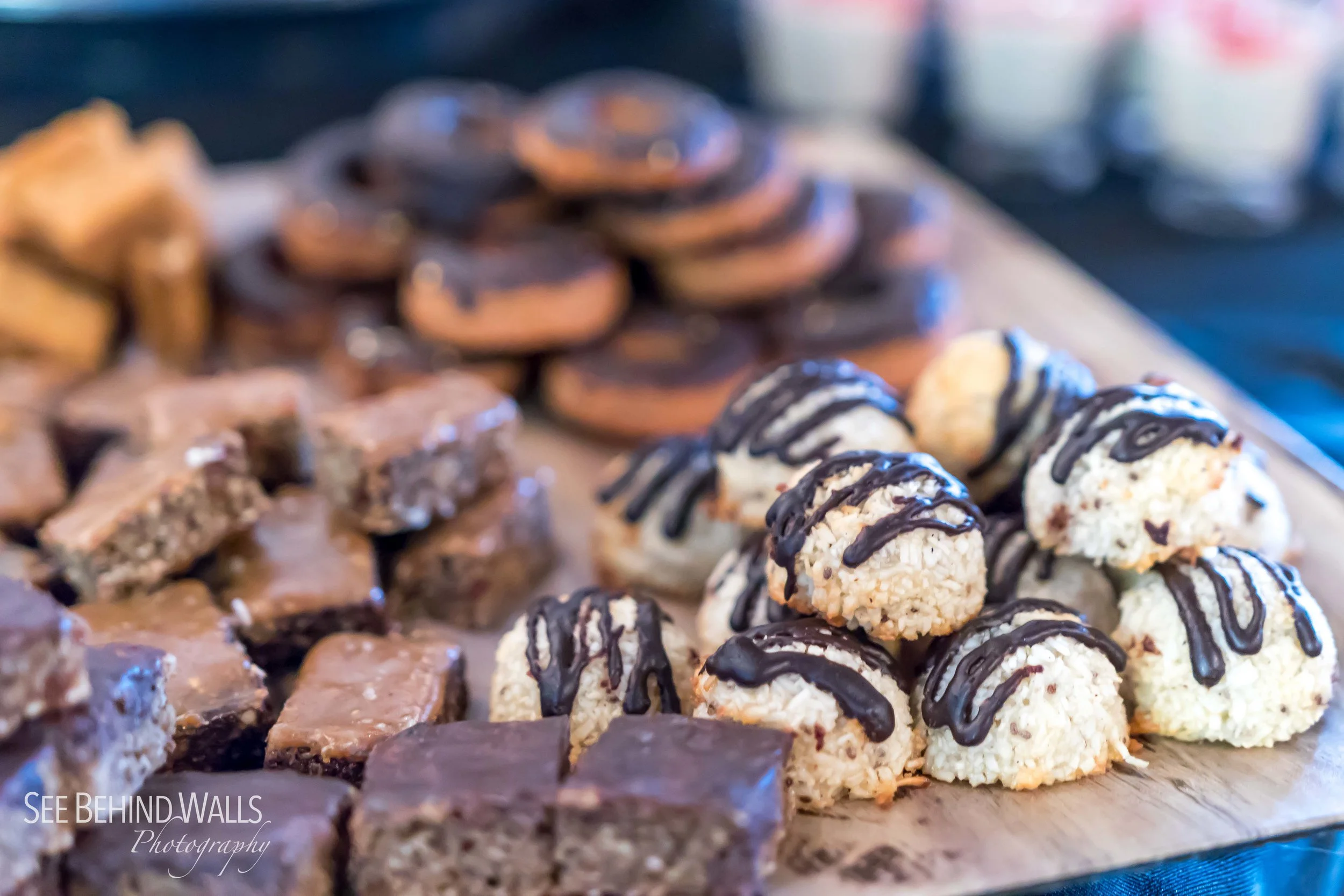Sweet treats by T he Fix + Co. Photo by Alex Bez, See Behind Walls Photography .