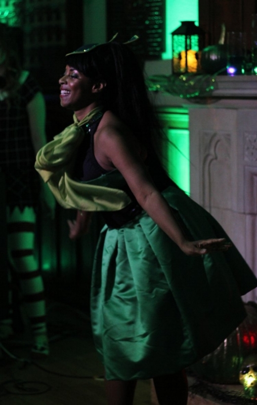 Coco Framboise created a fantastic and salacious act just for this 'WIZARD OF ODDZ' event! Photo by: Two Market Girls .