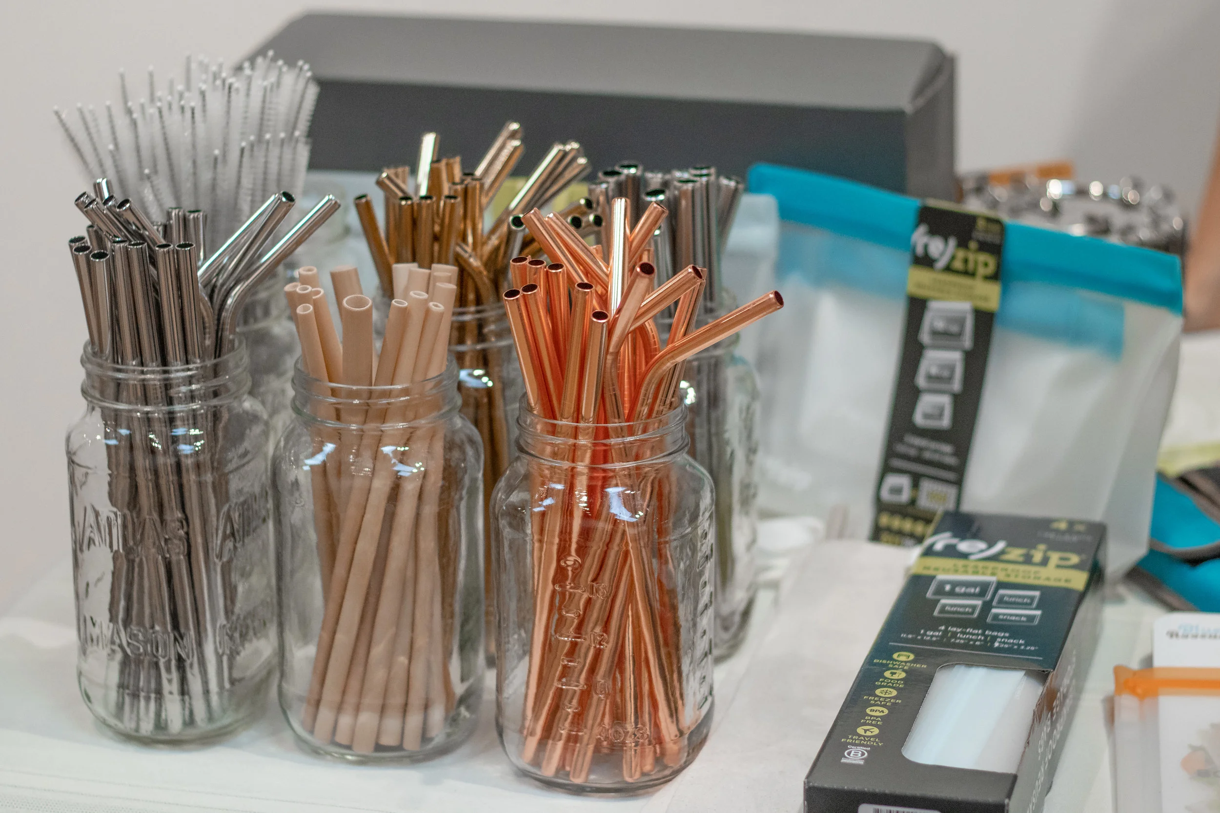 Zero Waste Bulk joined the event us with sustainable alternatives like stainless steel containers, reusable shopping bags and safety razors. Photo by: Two Market Girls .
