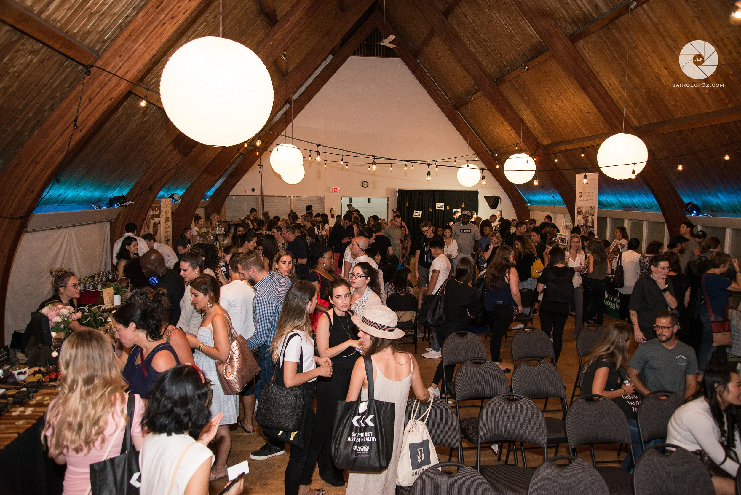 The Toronto Vegan Social Pop-Up Event. Photo by: Jairo Lop3z Productions.