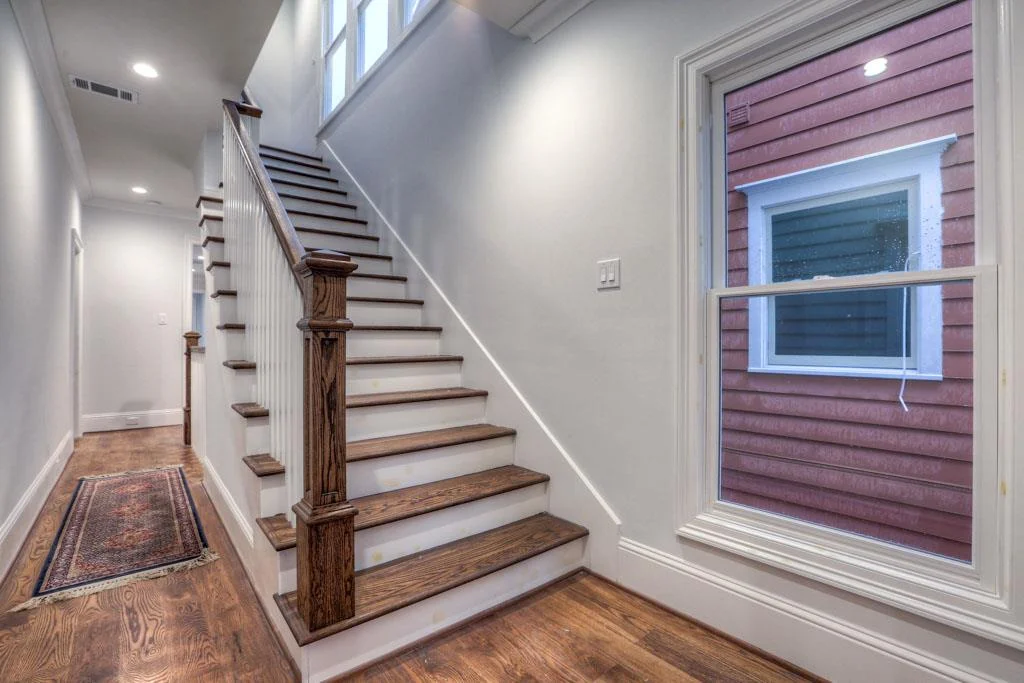 Second floor staircase landing.