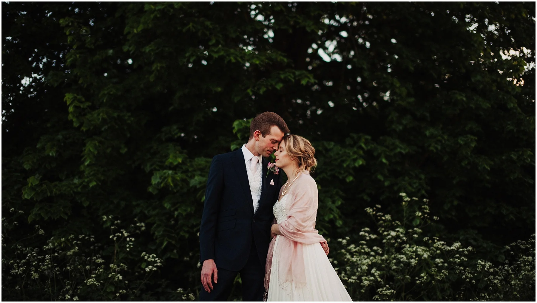 Wedding Photographer in Berkshire. Frances &amp; Adam's amazing wedding at Sanctum on the Green.