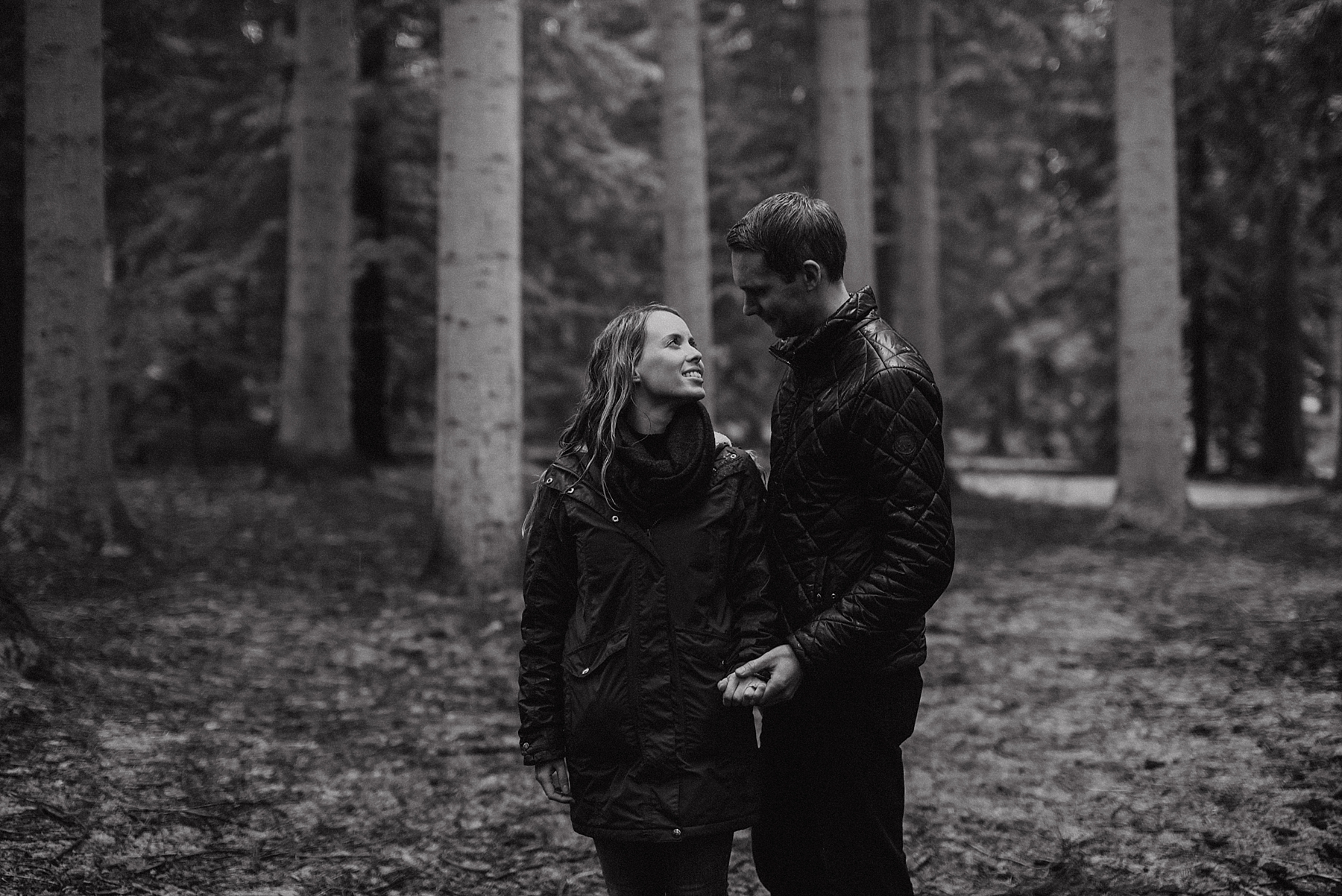 rainy engagement shoot ideas